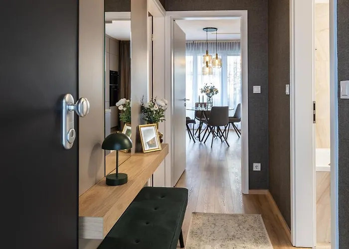 Appartement Fancy Private Parking & Garden *